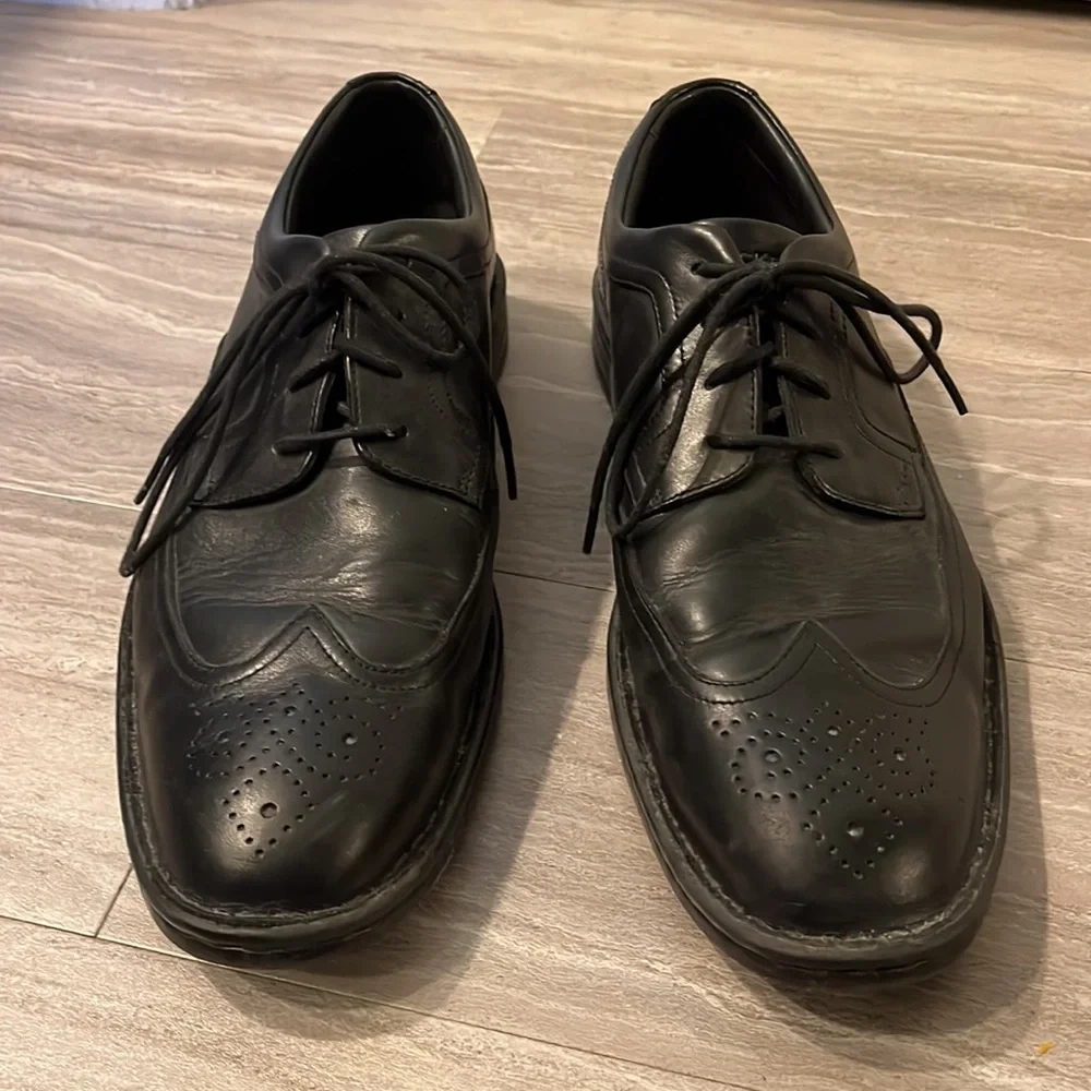 Rockport black wingtip